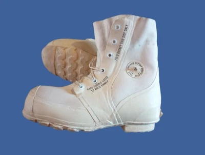 BOTAS MICKEY MOUSE BUNNY 13 REGULAR MENOR EDICIÓN MILITAR NUEVAS STOCK ANTIGUO Foto 1 de 4