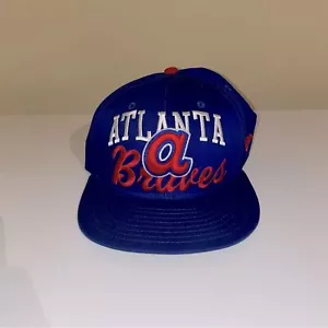 Sombrero plano para hombre Atlanta Braves SnapBack rojo y azul marino - ajustable - Imagen 1 de 2