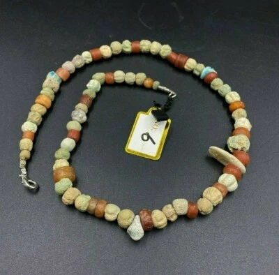 Collar de cornalina de vidrio de loza antigüedades egipcias antiguas antiguas cuentas antiguas Foto 1 de 4