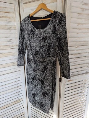 Jones New York Women's Black Geometric Faux Wrap Dress NWT size 6 - Image 1 of 3