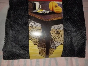 "Mantel de encaje negro de Halloween tela de araña 60"" x 84" - Imagen 1 de 3