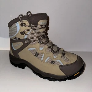 Columbia Women’s Hiking Snow Boots Laman Peak Omni-Tech Vibram Size 8.5 US - Picture 1 of 7