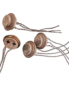 P210Sh + 10uf 160v + KT818G + GT7302 / CAPACITORS + TRANSISTORS - Picture 1 of 3