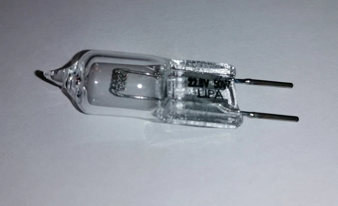 LIPA TECHNOLOGIE GMBH HL-769 56018769 made in Germany 22,8V 40W G6.35