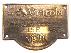 vintage VICTOR VICTROLA VE12-15E parte: ID NOMETAG con VITI ORIGINALI - Foto 1 di 2