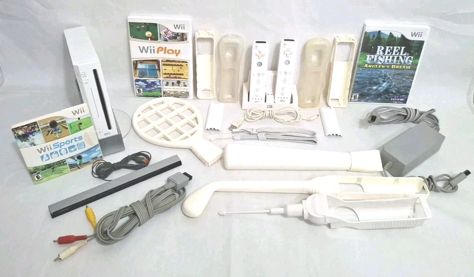 Consola deportiva Nintendo Wii paquete controladores videojuegos pesca béisbol golf Foto 1 de 4