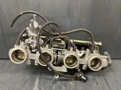Honda CBR600F4i 2001, cuerpos del acelerador, inyectores de combustible #9 Foto 1 de 4