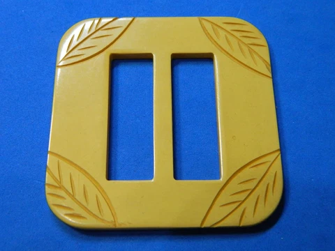 Large BAKELITE Carved Slide Belt Buckle A Beauty Cover