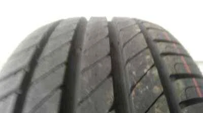 205 55 17 95V tire for Renault Megane III Sedan 5P Dynamic 2008 1047933 - Image 1 of 4
