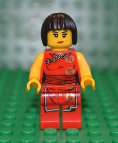 Lego Ninjago - Nya Minifigure (The Golden Weapons, 2505, 2172, 2507)