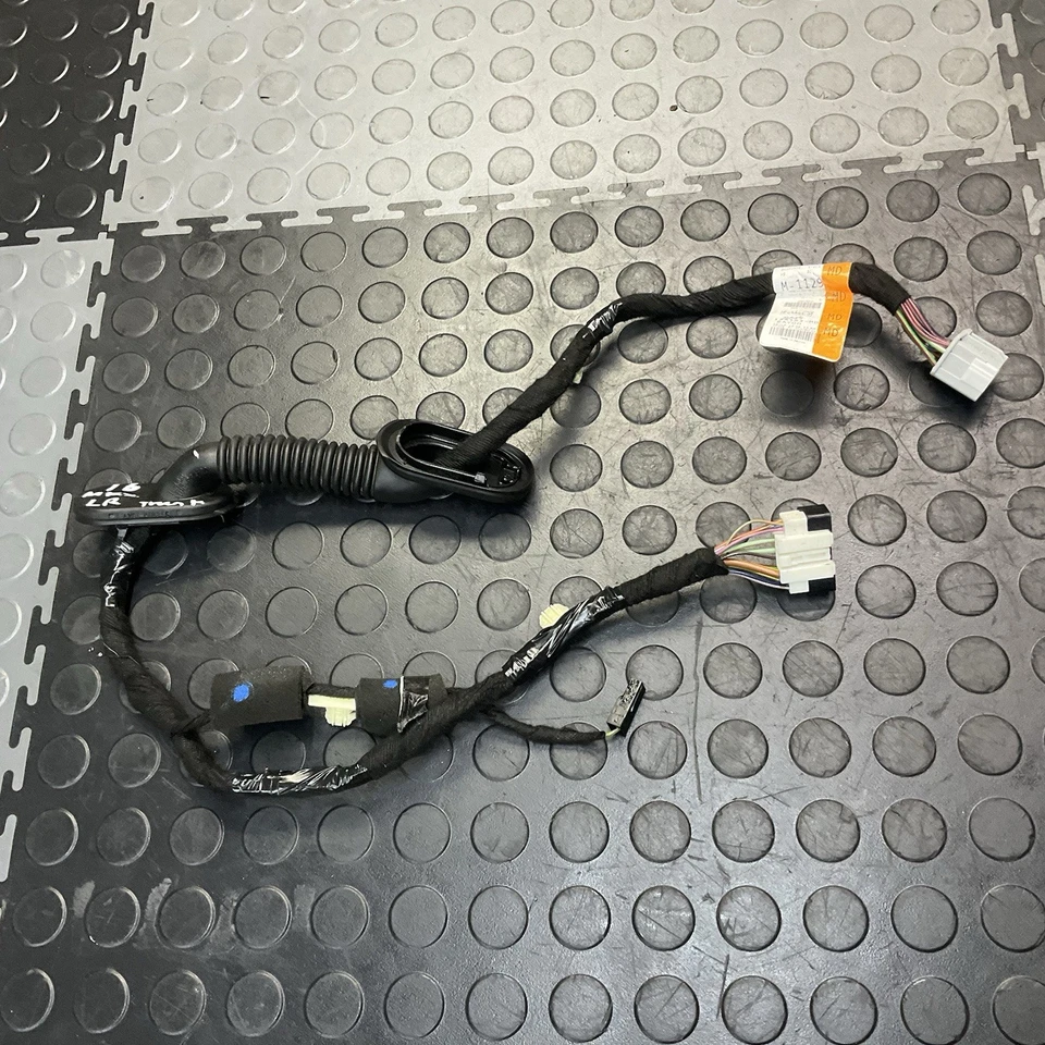 Lincoln MKX 2016-2018 maletero trasero izquierdo puerta levadiza arnés de cableado OEM Foto 1 de 4