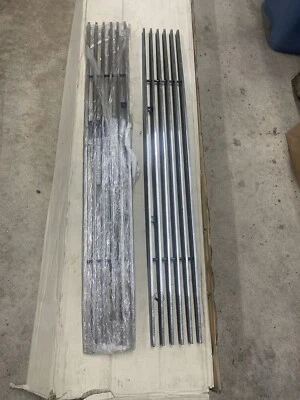 Chevy Silverado 2500/3500 HD 2011-2014 rejilla superior de acero inoxidable cromada Foto 1 de 4