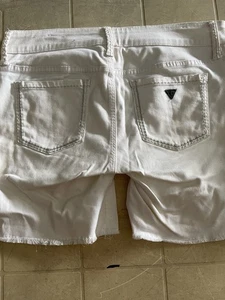Damen Shorts Guess 34 in der Taille oder 16. =2204 - Bild 1 von 12