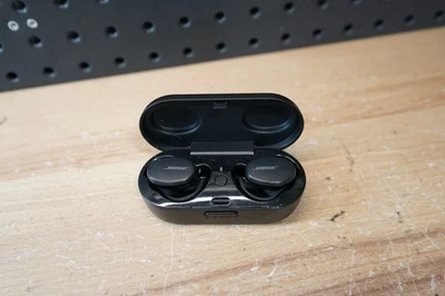 (M) Bose Sport Earbuds True Wireless Bluetooth with Charging Case 427929 Black - Image 1 of 4