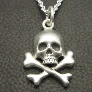 MJG STERLING SILVER SKULL & BONES PENDANT. #2. SLASH. BIKER. GUITAR PLAYER. - Picture 1 of 5