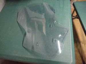 OEM 18-20 Yamaha Tracer 900 Windshield Used Like New 4B5-2815K-00 - Picture 1 of 7