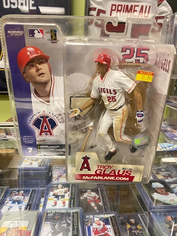 Troy Glaus Series 7 McFarlane Figurine Cover