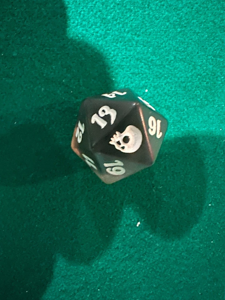 Magic The Gathering MTG Graveborn Spindown Die - Image 1 of 1