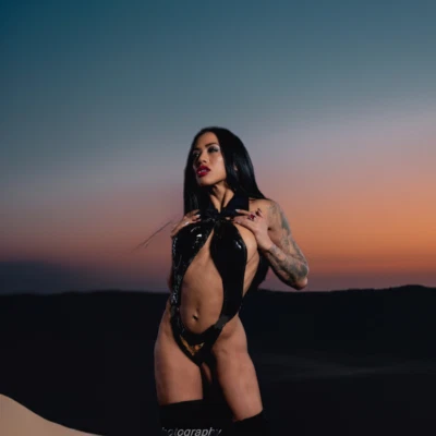 Disfraz de Vampirella Cuero PVC Látex Brillante Negro Foto 1 de 2