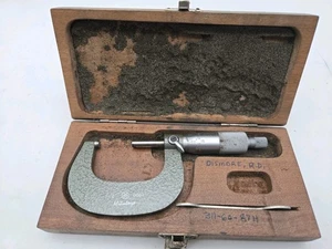 Mitutoyo 103-262 .0001 Bügelmessschraube außen 1-2" mit Schloss & Ratschenanschlag - Bild 1 von 3
