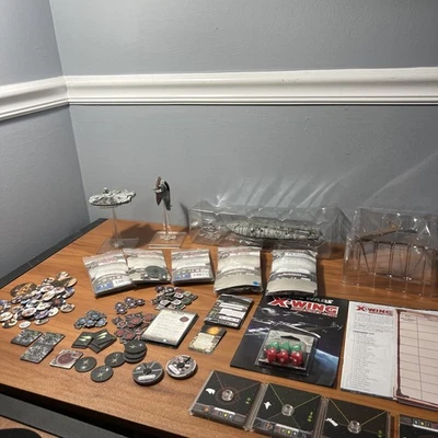 Paquete de expansión STAR WARS X-WING REBEL TRANSPORT con muchos extras dientes de sabuesos Foto 1 de 4