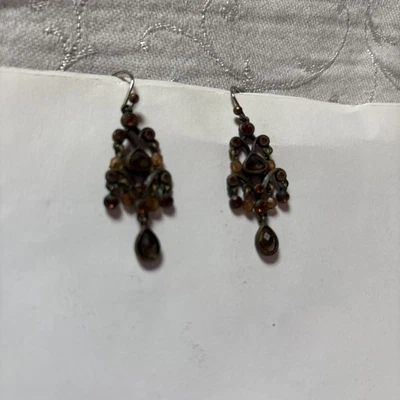 Pendientes colgantes boho vintage - tono bronce con cuentas con detalles ámbar y cristal Foto 1 de 4