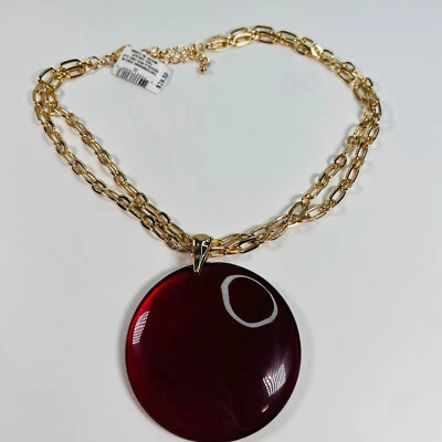 Collar llamativo de resina Style and Co, rojo con cadena de oro Foto 1 de 4