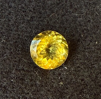 4.47 CT FLAWLWSS ROUND CUT AAA VIVID YELLOW  BRAZILIAN HELIODOR BERYL - Image 1 of 3