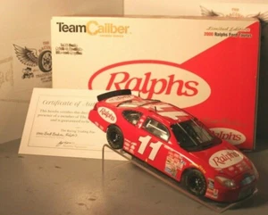 2000 Brett Bodine Ralphs 1/24 Team Caliber Owners NASCAR Diecast handsigniert - Bild 1 von 2