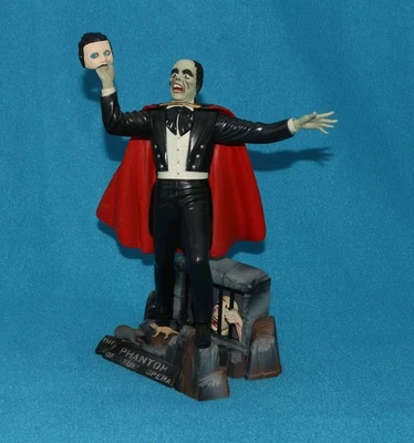 Aurora Model Built Up 1963 Phantom of the Opera FACTORY STORE DISPLAY ORIGINAL - Image 1 of 4