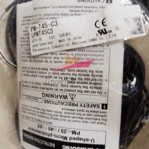 Sensore interruttore fotoelettrico Panasonic PM-T45-C3 NUOVO - Foto 1 di 8