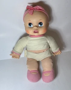 Hasbro Baby Alive 2007 Plüschkörper kichernde sprechende Puppe blaue Augen geformtes Haar - Bild 1 von 10