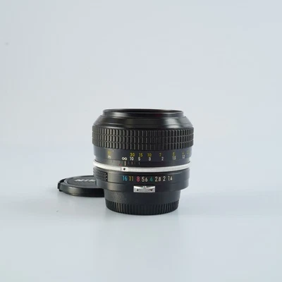 VERY GOOD Nikon NIKKOR NON Ai 50mm F/1.4 Prime Lens - Image 1 of 4