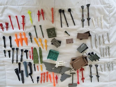 Vintage G.I. Lote de 92 figuras accesorios y cohetes Foto 1 de 4