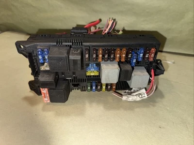 03-11 Mercedes W211 E320 E350 E63 AMG CLS500 módulo dianteiro SAM relé caixa de fusíveis fabricante de equipamento original - Imagem 1 de 4