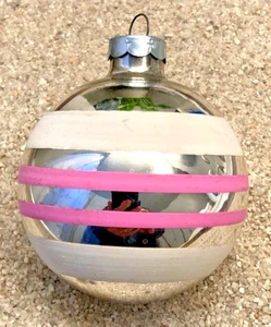 Vintage Weihnachtsschmuck Silber MERKUR GLAS mit handbemalten Streifen Hergestellt in den USA 2,7" - Bild 1 von 5