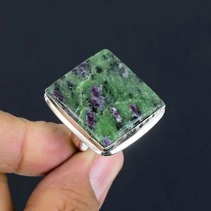 Ruby Fuchsite Gemstone Handmade 925 Sterling Silver Jewelry Ring Size 8 - Picture 1 of 4
