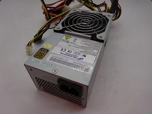 FSP Group INC. Fortron/Source FSP300-60SBV 20+4Pin Netzteil 300W 80+ #NT3286 - Afbeelding 1 van 4