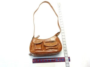 braune Geldbörse zwei Druckknopftaschen eine Innentasche mit Reißverschluss  - Bild 1 von 9