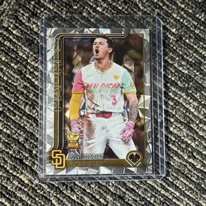 2025 Topps Jackson Merrill Gold Rookie Cup #125 Diamante Foil San Diego Padres - Afbeelding 1 van 2