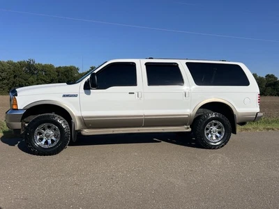 Ford Excursion Limited 2000 Foto 1 de 4