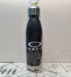 NWOT Oakley Aluminum Water Bottle - Picture 1 of 1