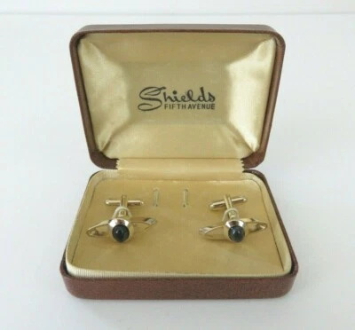 Vintage Men's Shields Black Oval Stone on Gold Oval Ring Frame Cufflinks in Box - Image 1 of 4