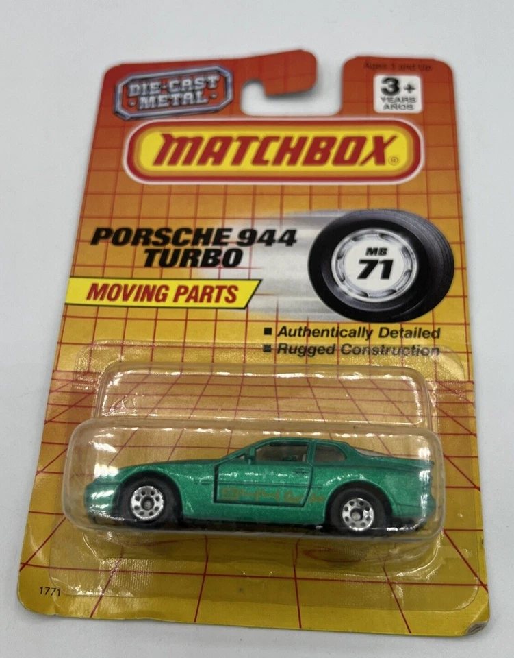 Matchbox 1990 Vintage Superfast MB 71 verde Porsche 944 Turbo nuevo en tarjeta Foto 1 de 4