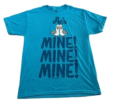 Camiseta Adulto Unissex Média MD Azul Disney Parks Finding Nemo Hes Mine Mine Mine Mine - Imagem 1 de 4