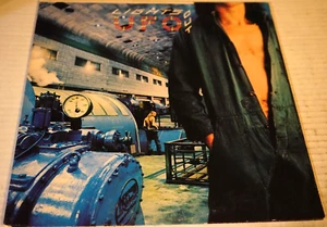 UFO Lights Out 1977 Lp Record Chrysalis CHR 1127 Nm-/Nm- With Michael Schenker - Picture 1 of 6
