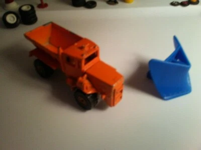 HotWheels Mattel1983 Orange Diecast OSHKOSH SNOW PLOW,vintage (124)plow dont fit - Image 1 of 4
