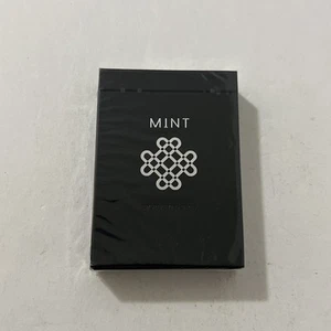 Mint Launch Edition Black Playing Cards By 52Kards - Sealed - Bild 1 von 7