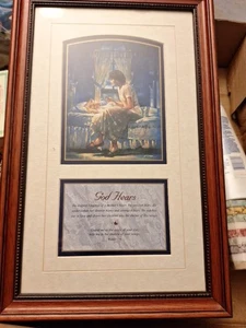 Vintage "Gott hört" Spirituelles Gebet gerahmter Druck Mutter mit Kind  - Bild 1 von 3