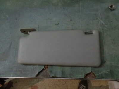 D277B - ALETTA PARASOLE DESTRA DX FIAT PUNTO Foto 1 de 4